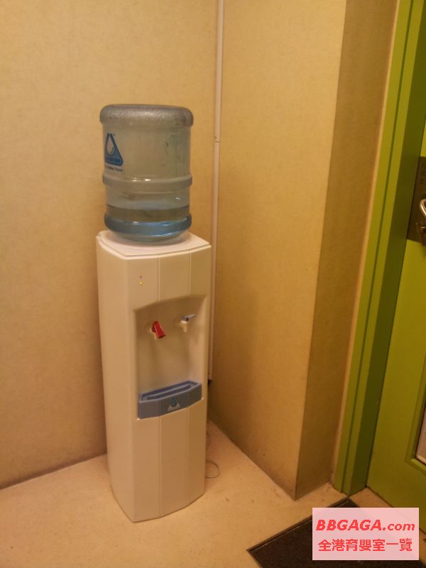 冷熱水機
